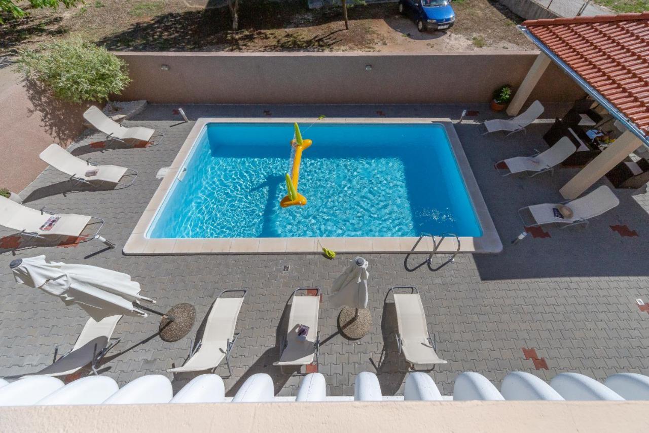 Apartmani Dada بيوغْغاد نا موغو المظهر الخارجي الصورة