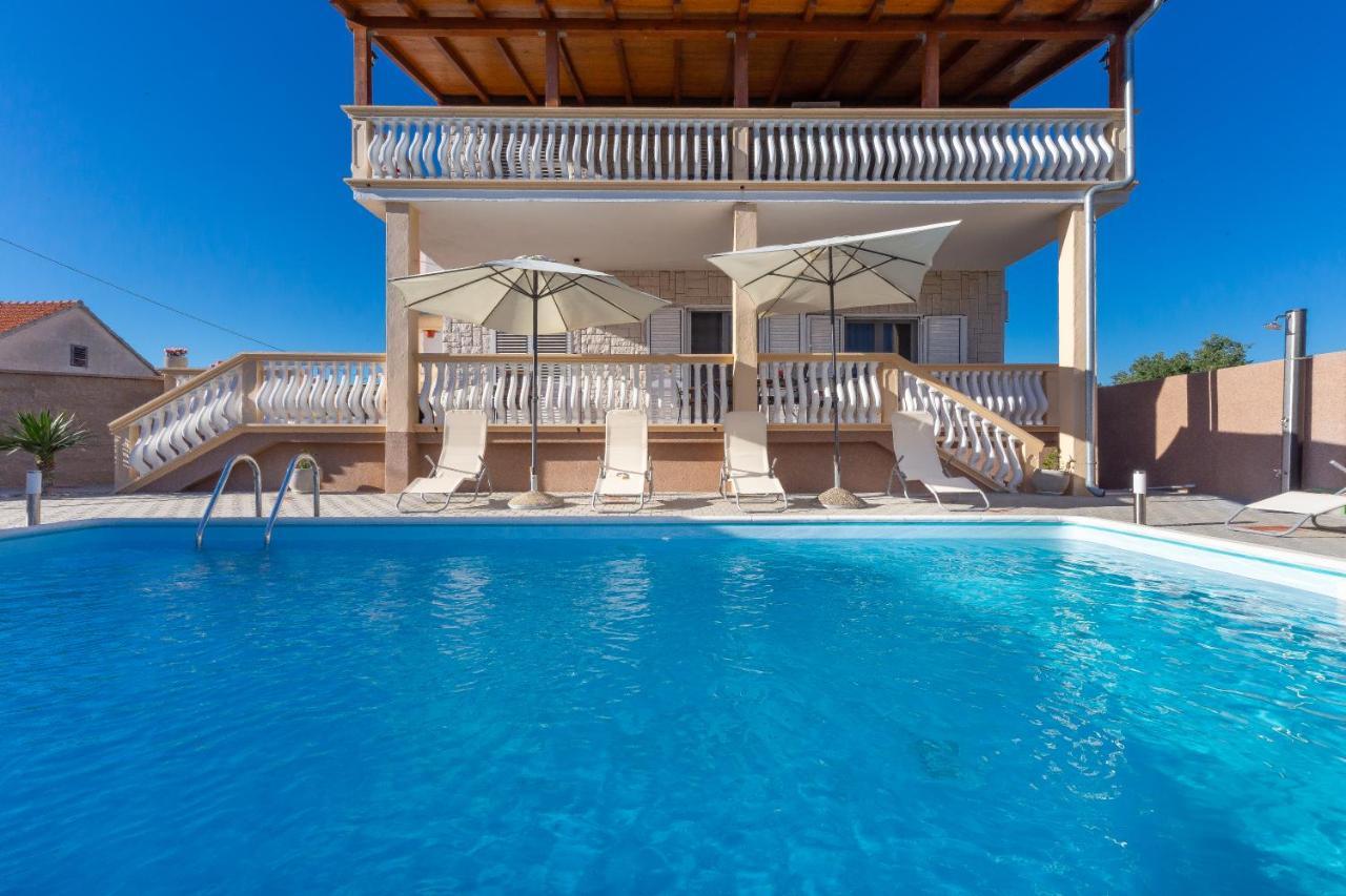 Apartmani Dada بيوغْغاد نا موغو المظهر الخارجي الصورة